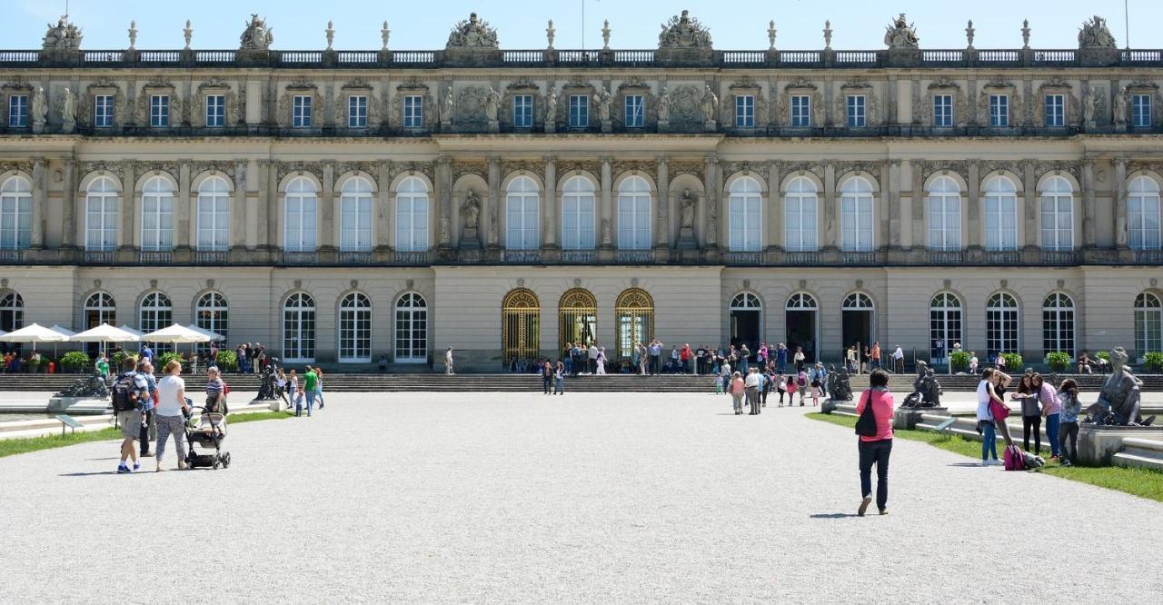 Lieblingseck Nachhaltige 5 Sterne Ferienwohnung Direkt Am Chiemsee クシュタット・アム・キームゼー エクステリア 写真