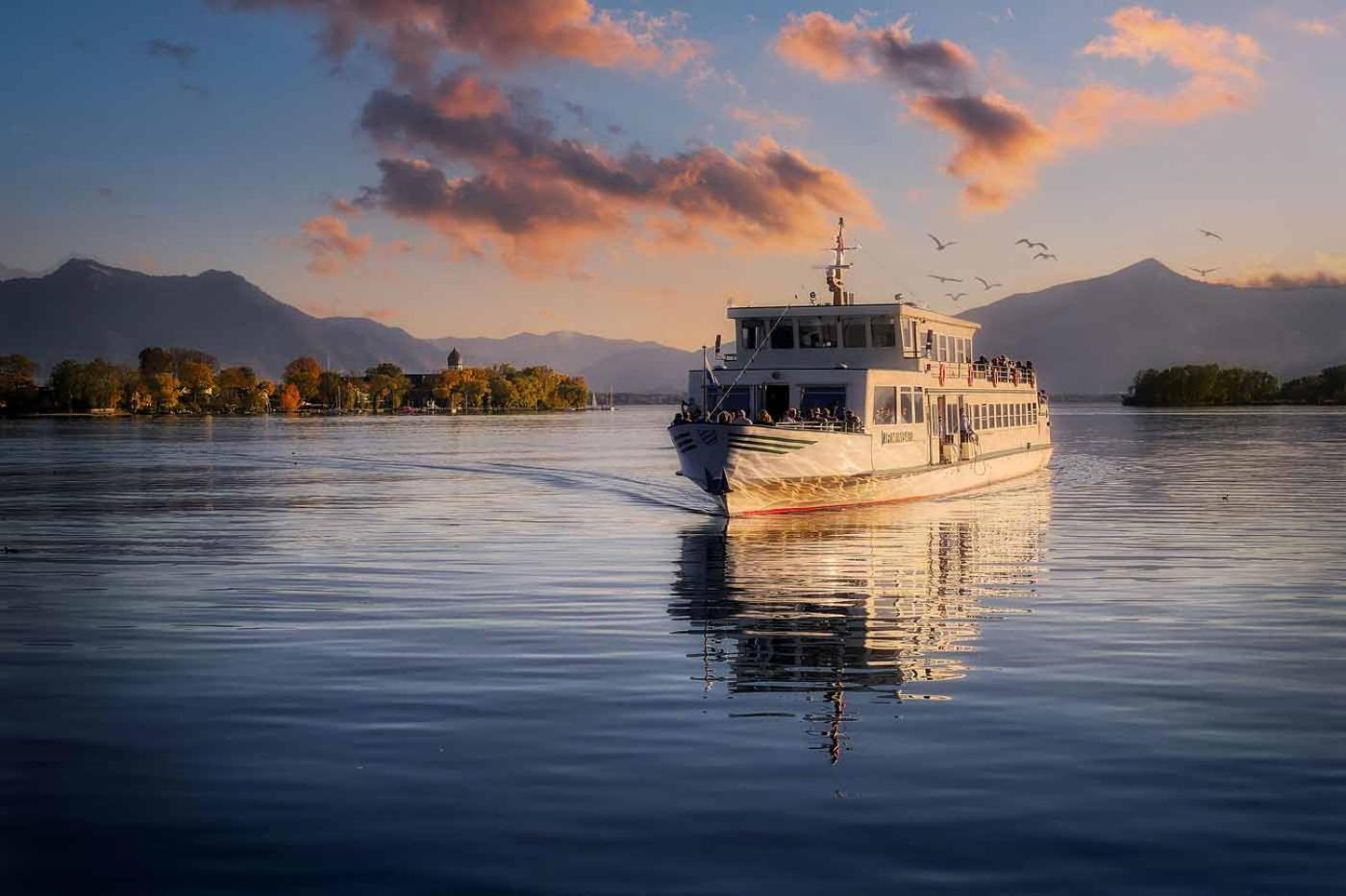 Lieblingseck Nachhaltige 5 Sterne Ferienwohnung Direkt Am Chiemsee クシュタット・アム・キームゼー エクステリア 写真